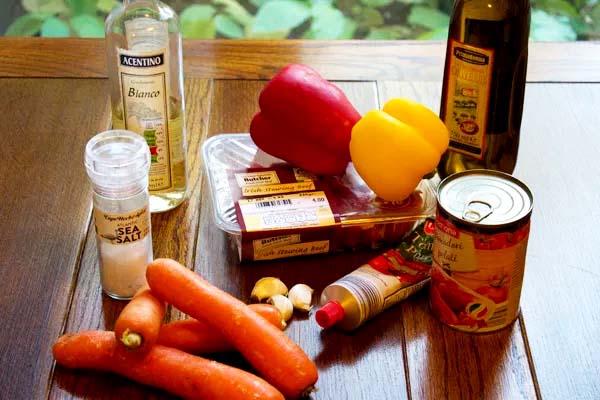 Ingredients-for-beef-peppers-stew