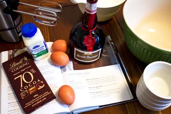 Ingredients-for-chocolate-orange-pots