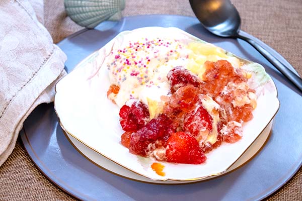 A serving of gluten-free easy sherry trifle