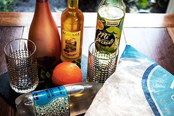 Ingredients-for-maltese-spritzer