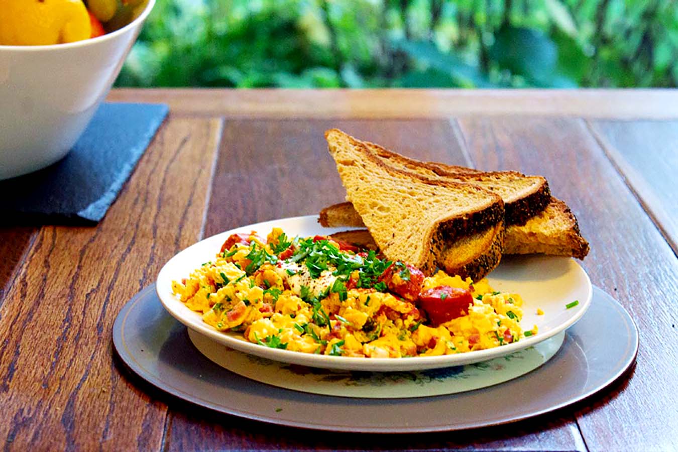 scrambled-eggs-chorizo-smokey-bacon-sour-cream