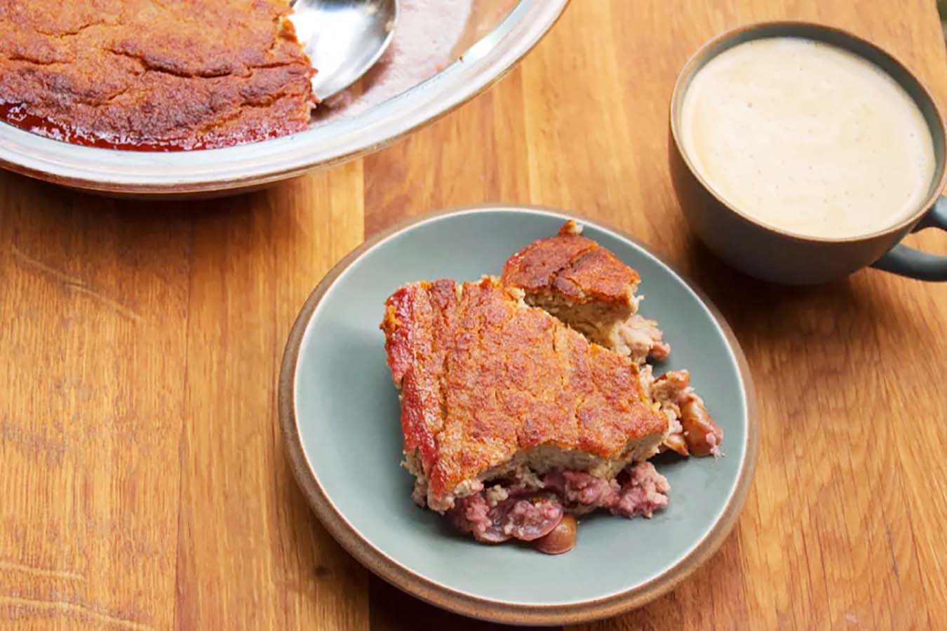 strawberry-grape-banana-almond-cake