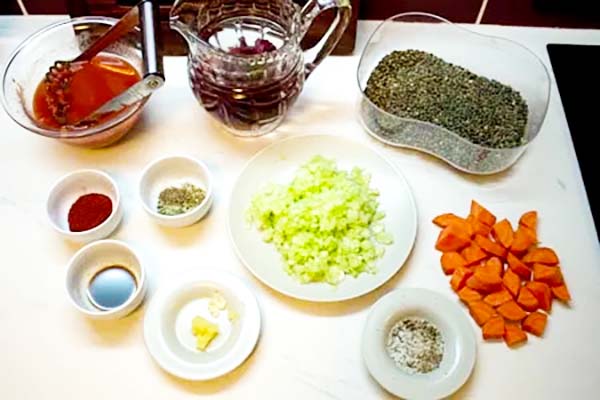 Ingredients-for-tomato-and-puy-lentil-soup
