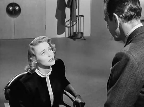 Dominique pleading with Gail